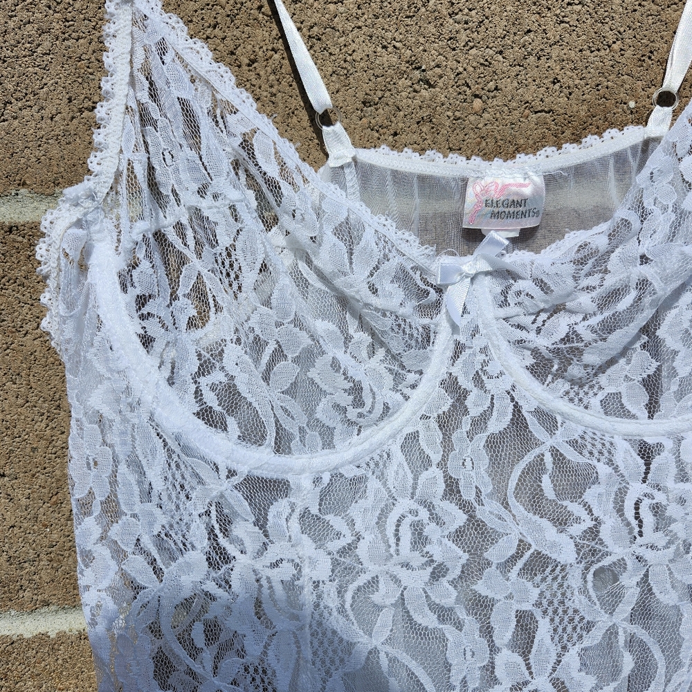 Vintage white lace slip dress - Picture 2 of 9